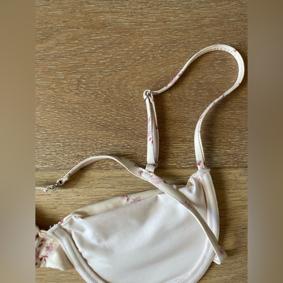 Frankie’s bikini set - Picture 5 of 8